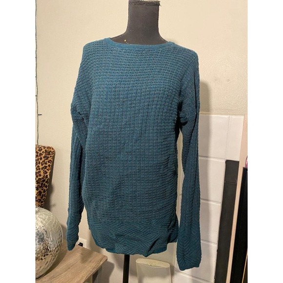 Sweater‎ size large - Picture 1 of 4